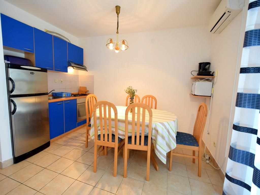 Apartment Oresic Malinska Esterno foto